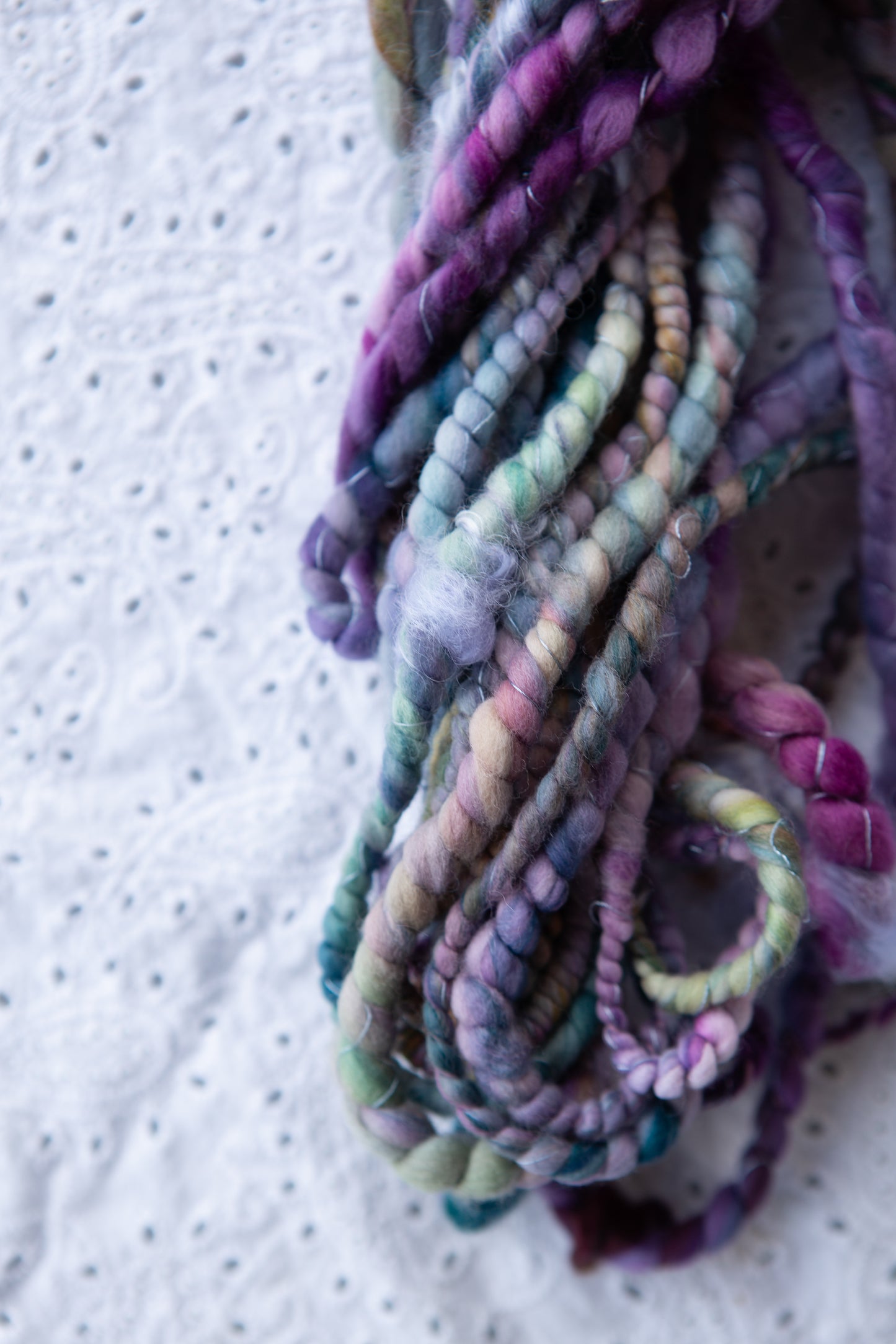 001// Art Yarn