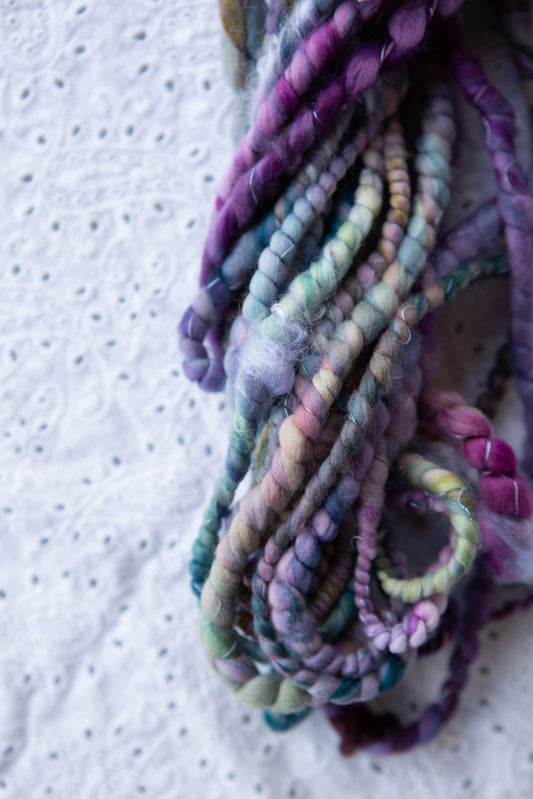 001// Art Yarn