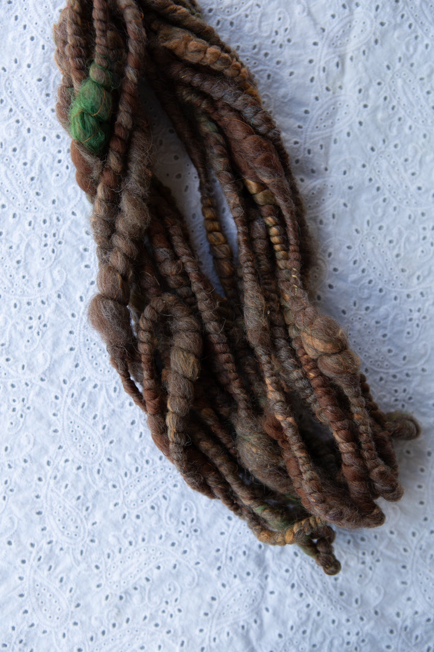 004// Art Yarn
