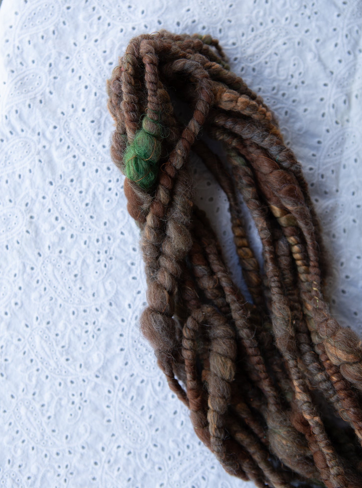 004// Art Yarn